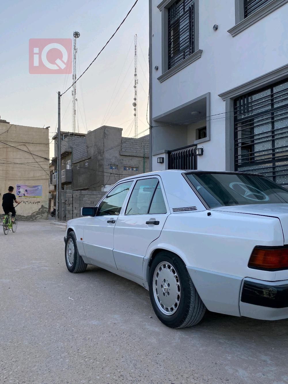 مرسيدس بنز E-Class